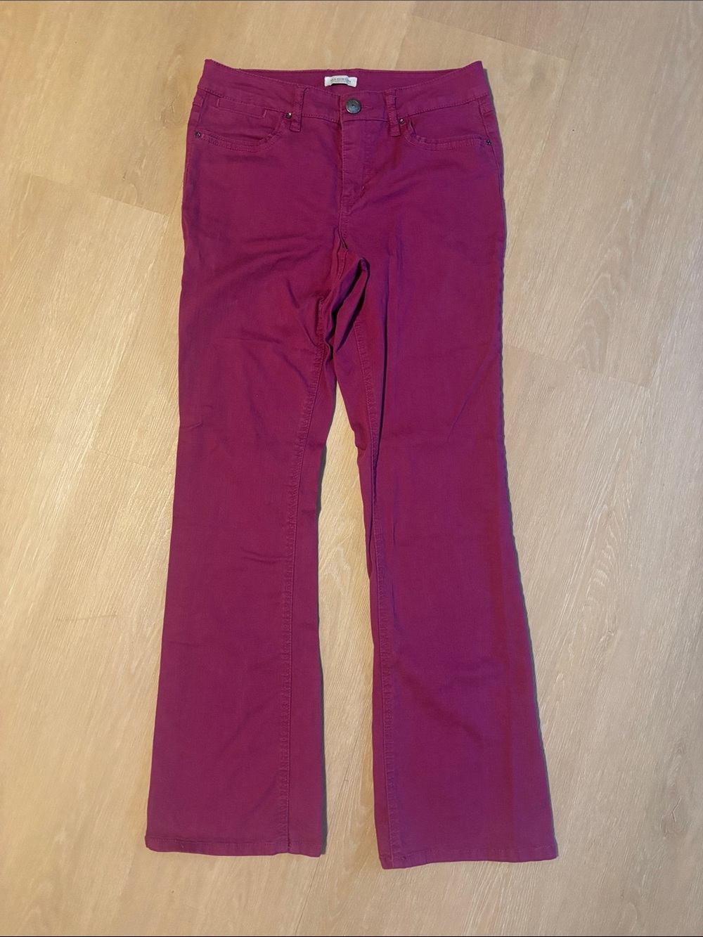 Madison Magenta Jeans size 6